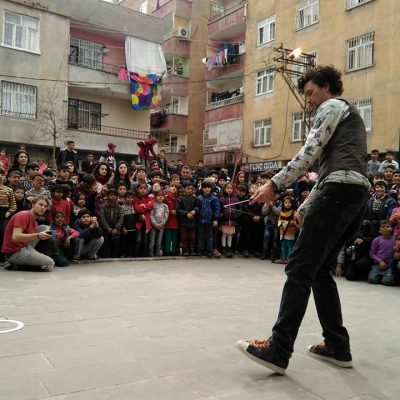 Diabolo Street 4
